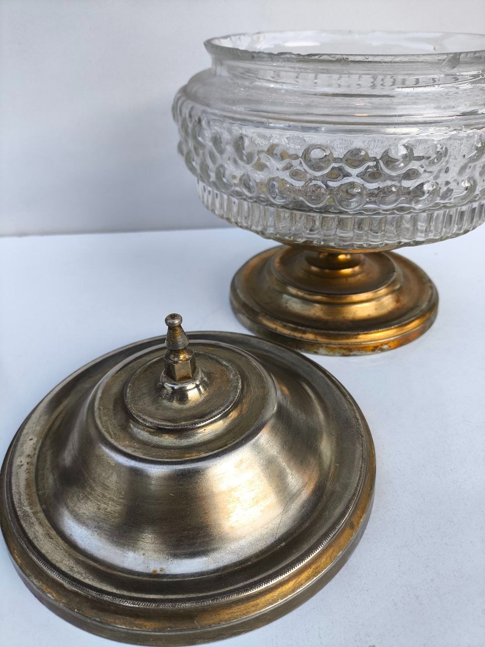 شکلات خوری خشتی قدیمی