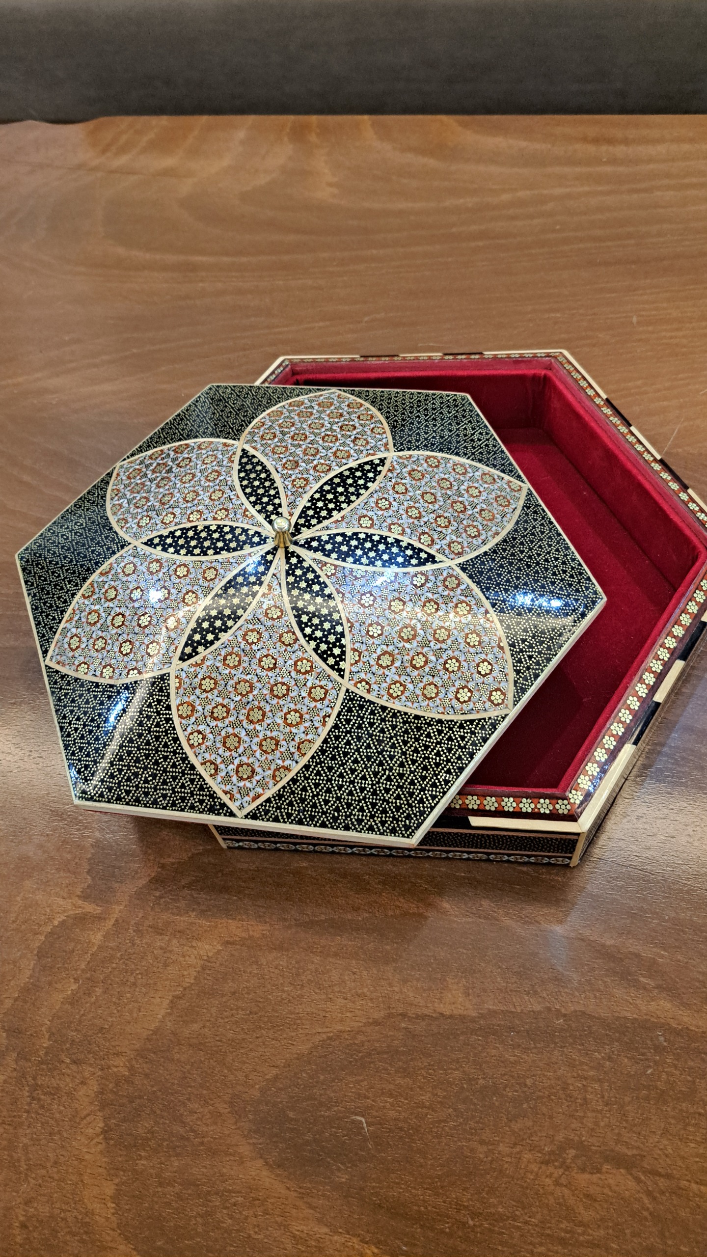شکلات خوری خاتم کاری