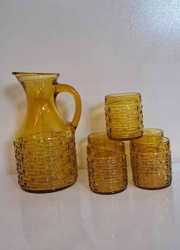 پارچ و لیوان عسلی ایتالیا