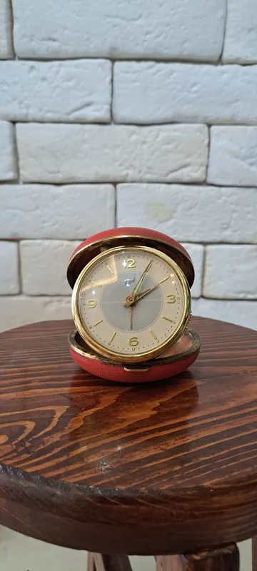 ساعت کوکی اروپایی