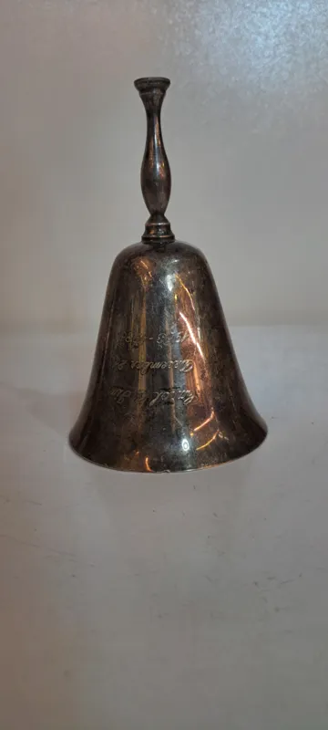 زنگوله نوربلین انگلیسی