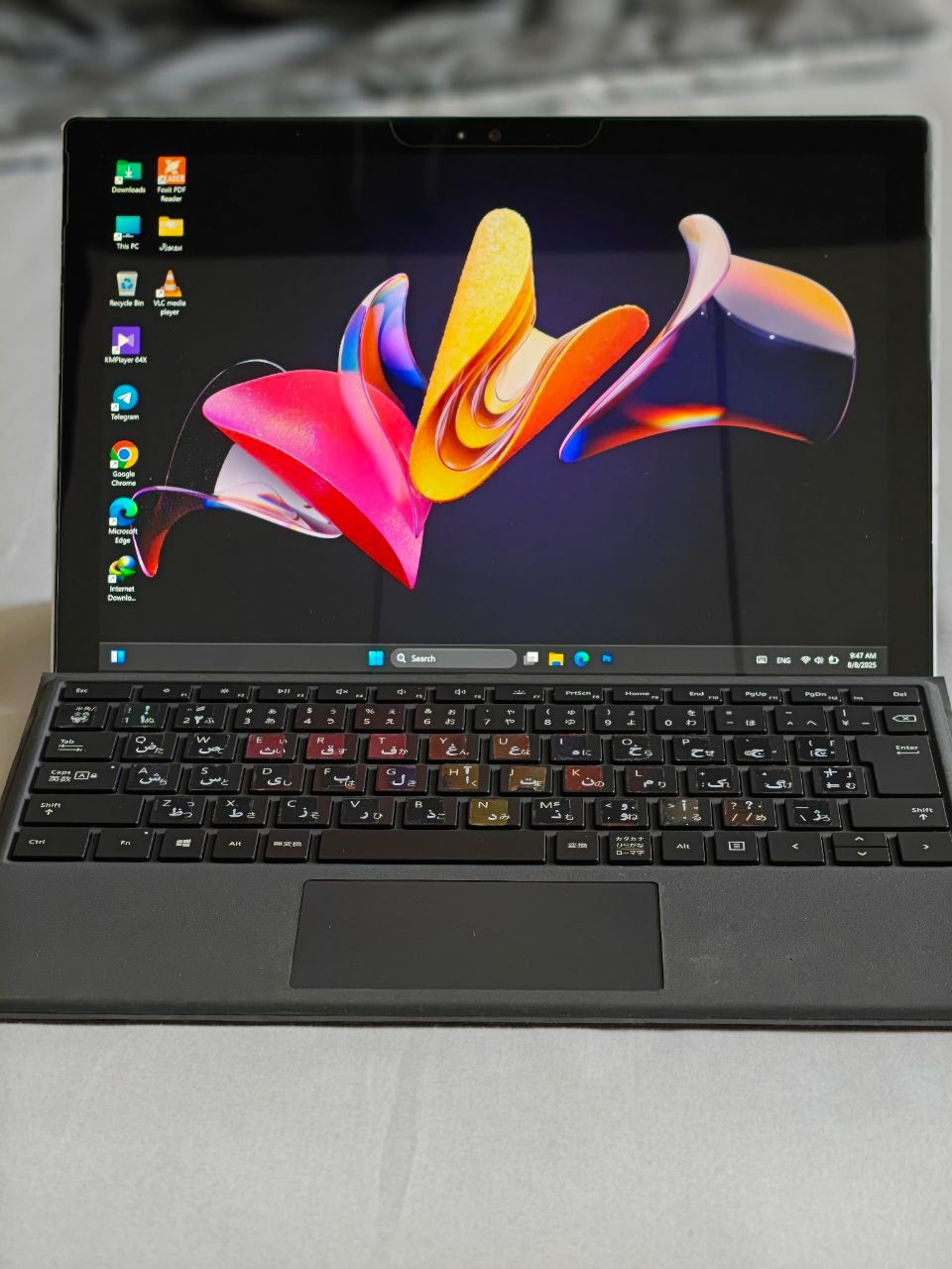 Surface pro 4 128GB به همراه قلم و کیبورد و جعبه