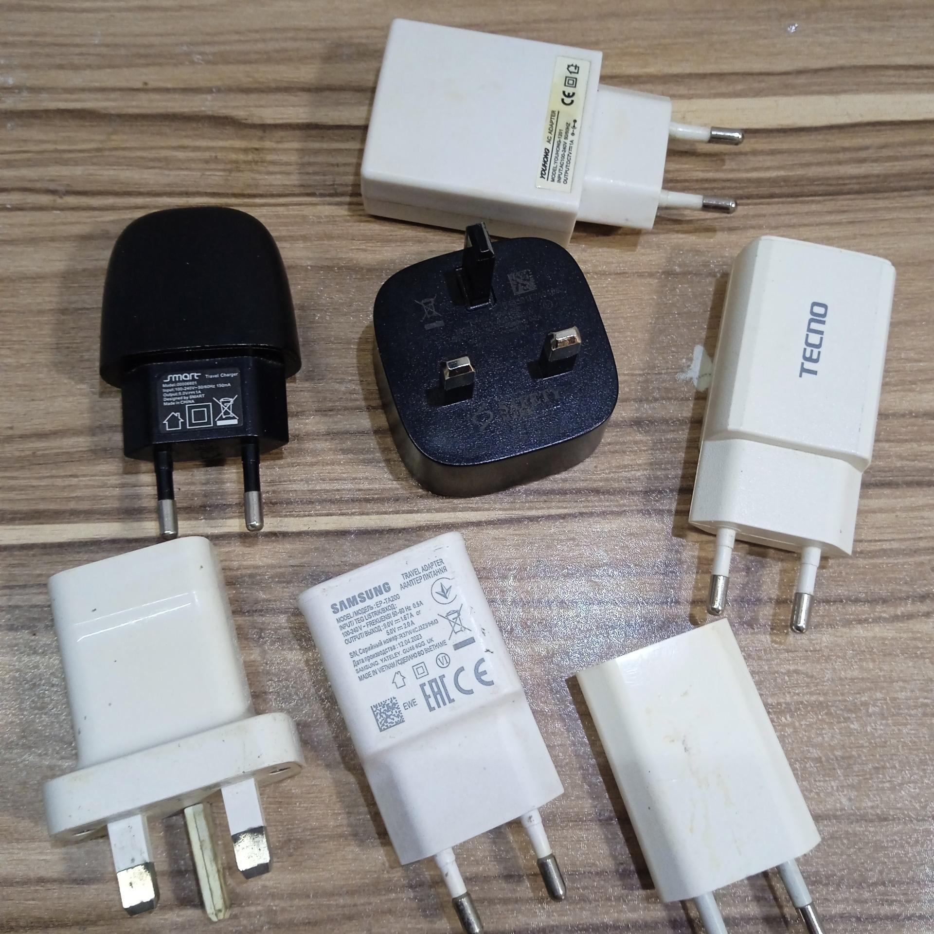 7عدد شارژر مختلف