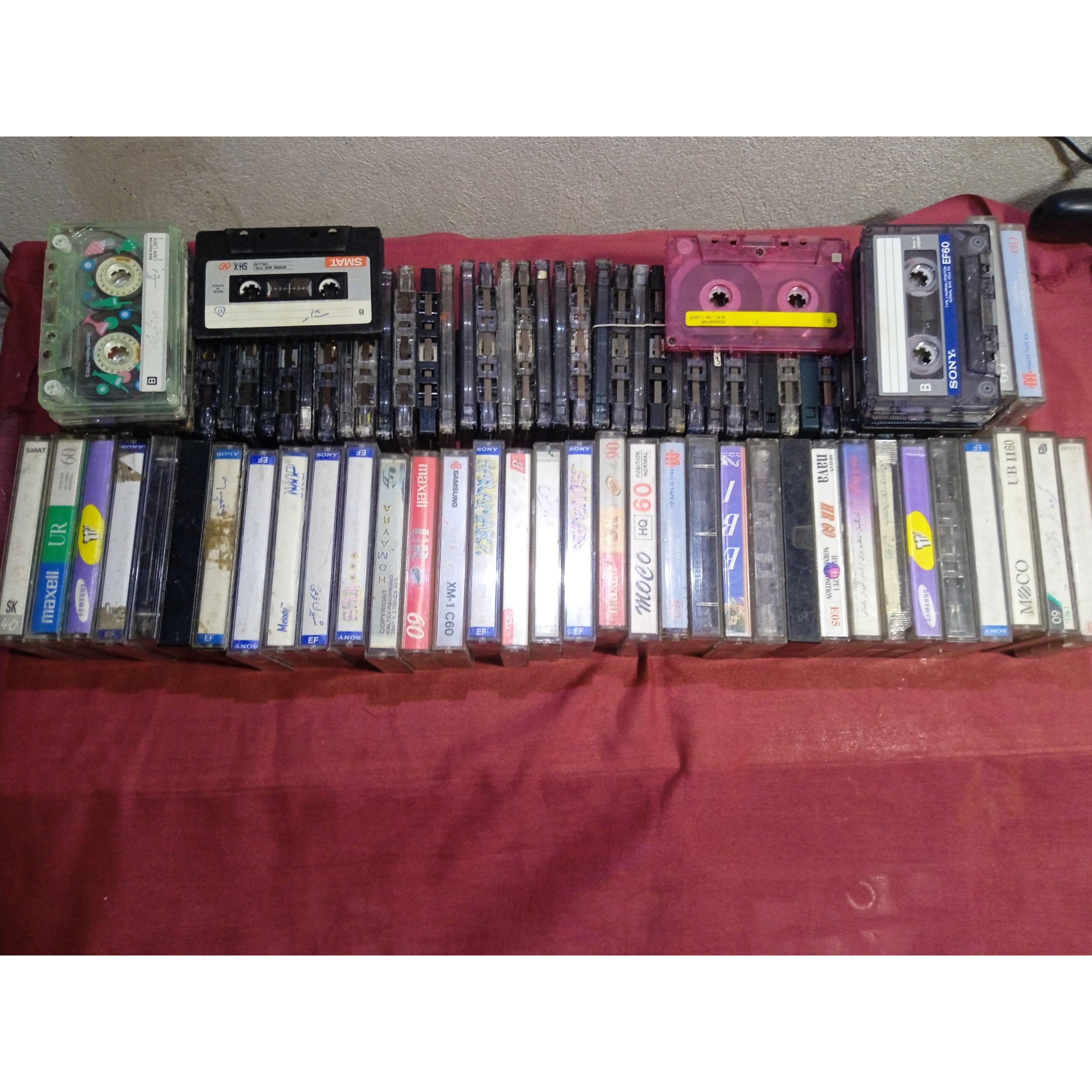 نوار کاست قدیمی