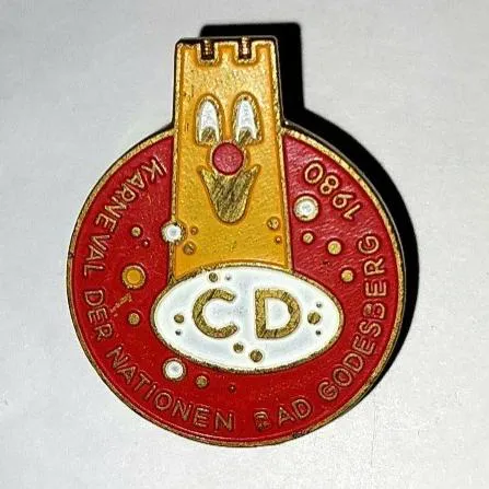 سنحاق سینه قدیمی کلکسیونی