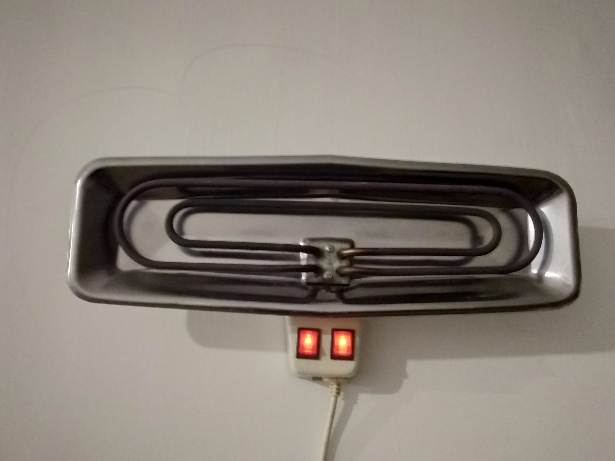 بخاری برقی حمام دیواری