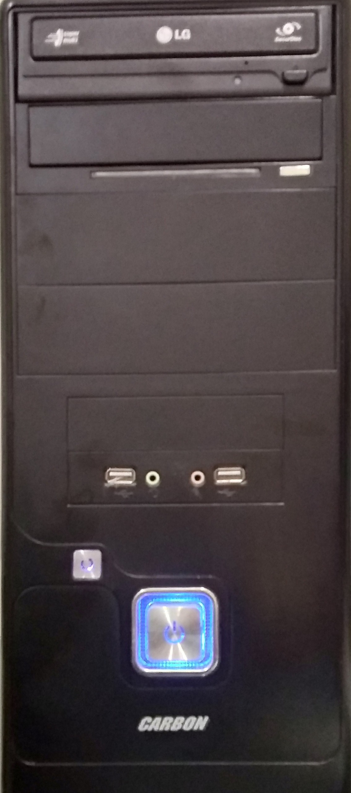 کیس کامپیوتر کامل و آماده به کار