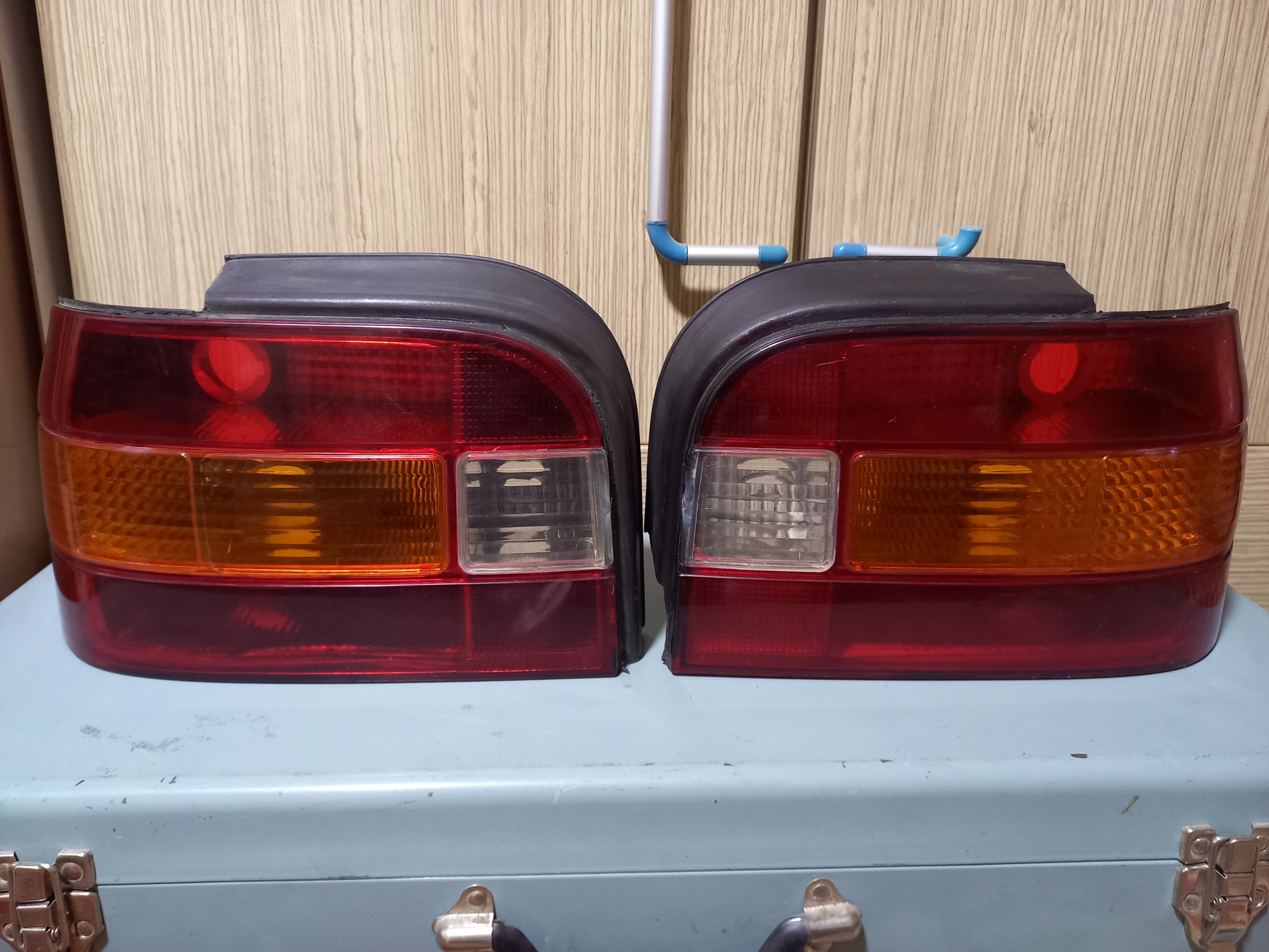 چراغ خطر طرح کره پراید