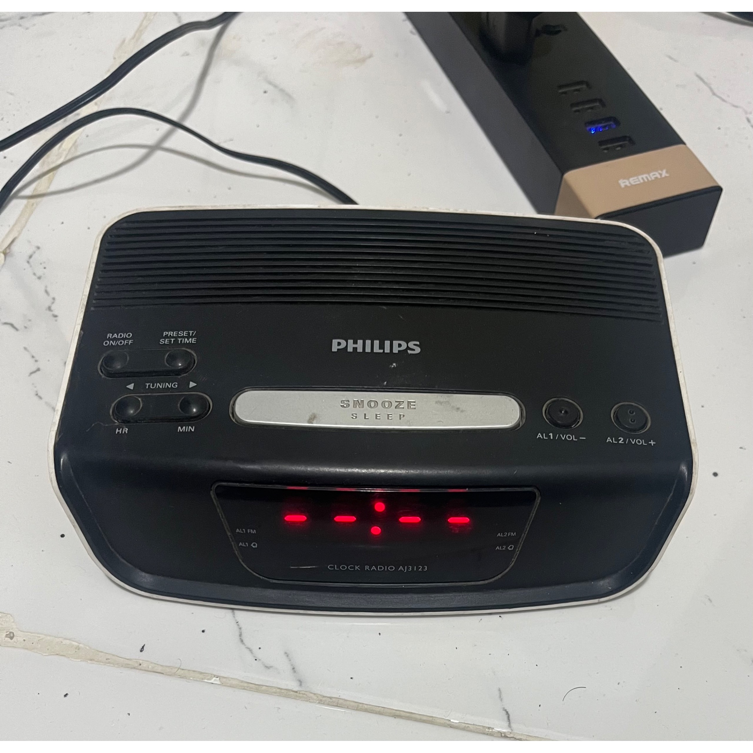 رادیو ساعت فیلیپس