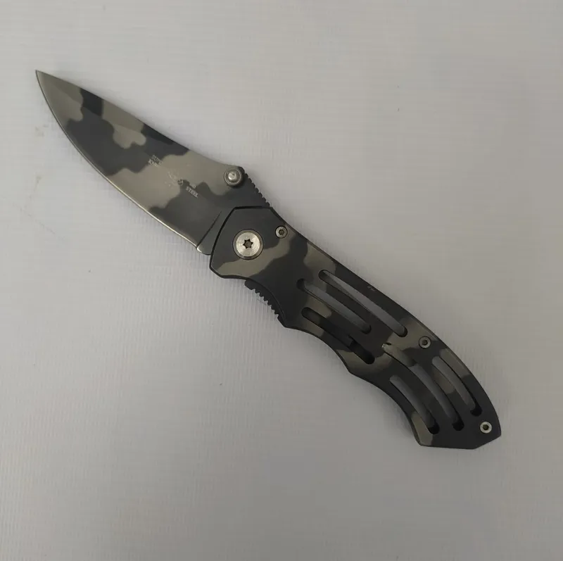 چاقوی شکاری چریکی