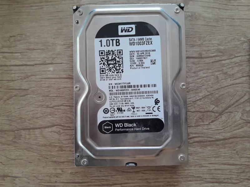 هارد وسترن دیجیتال مدل  یک ترابایت