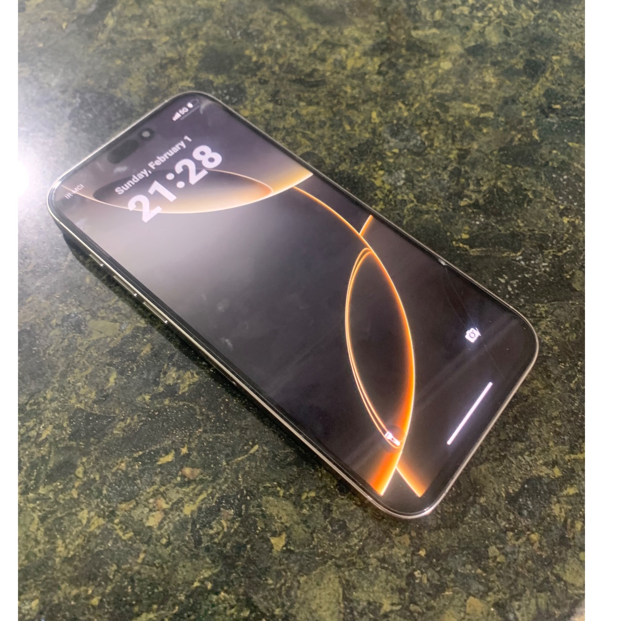 مزایده آیفون 16پرومکس های کپی