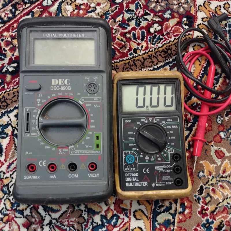 دو عدد مولتی متر