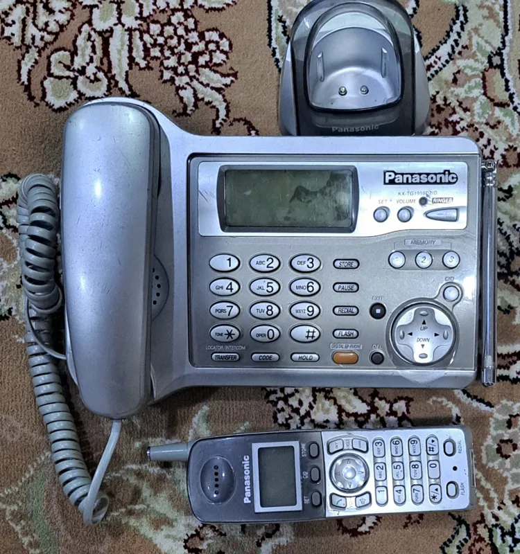 تلفن ترکیبی از بیسیم وبا سیم پانا سونیک