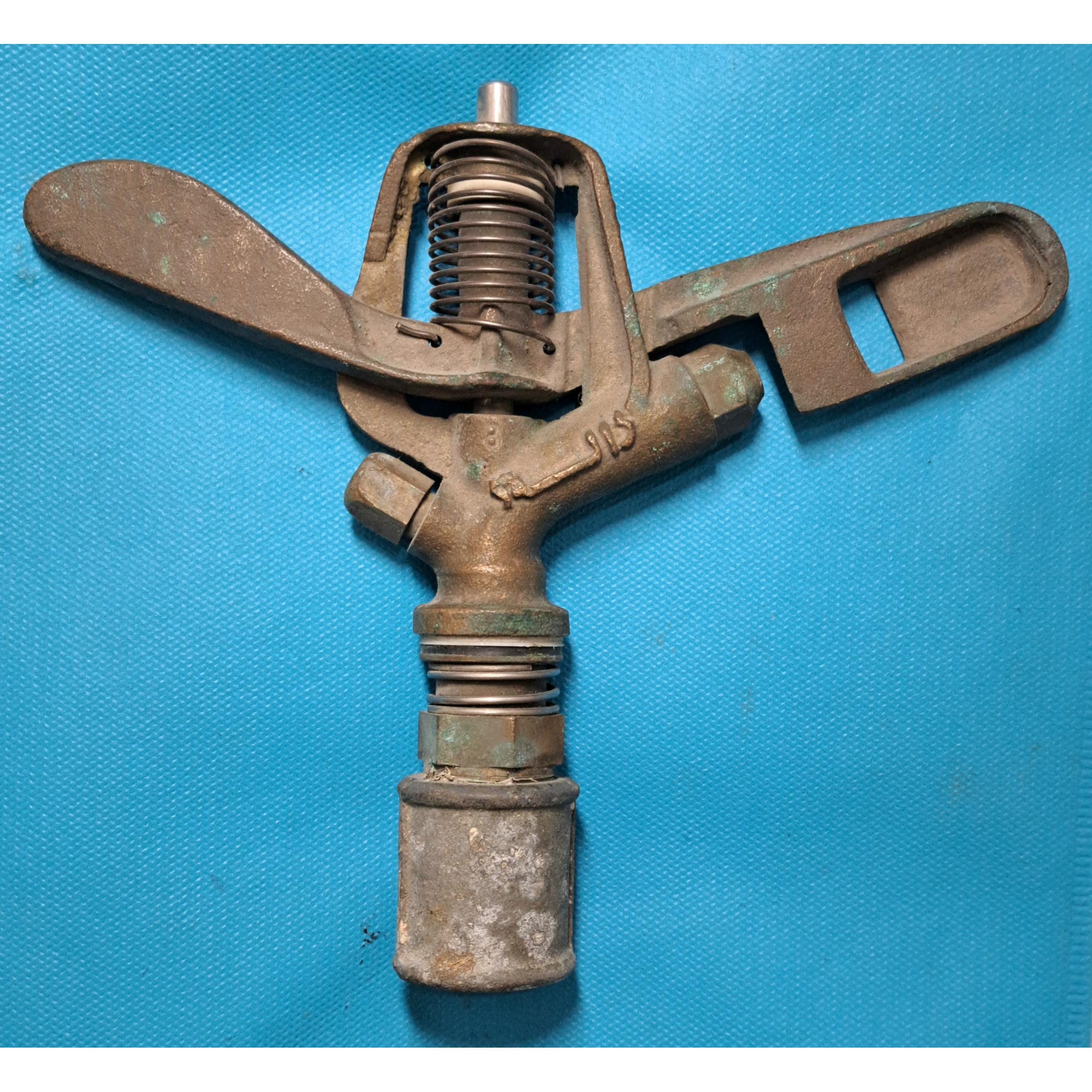 تجهیزات آبیاری فواره