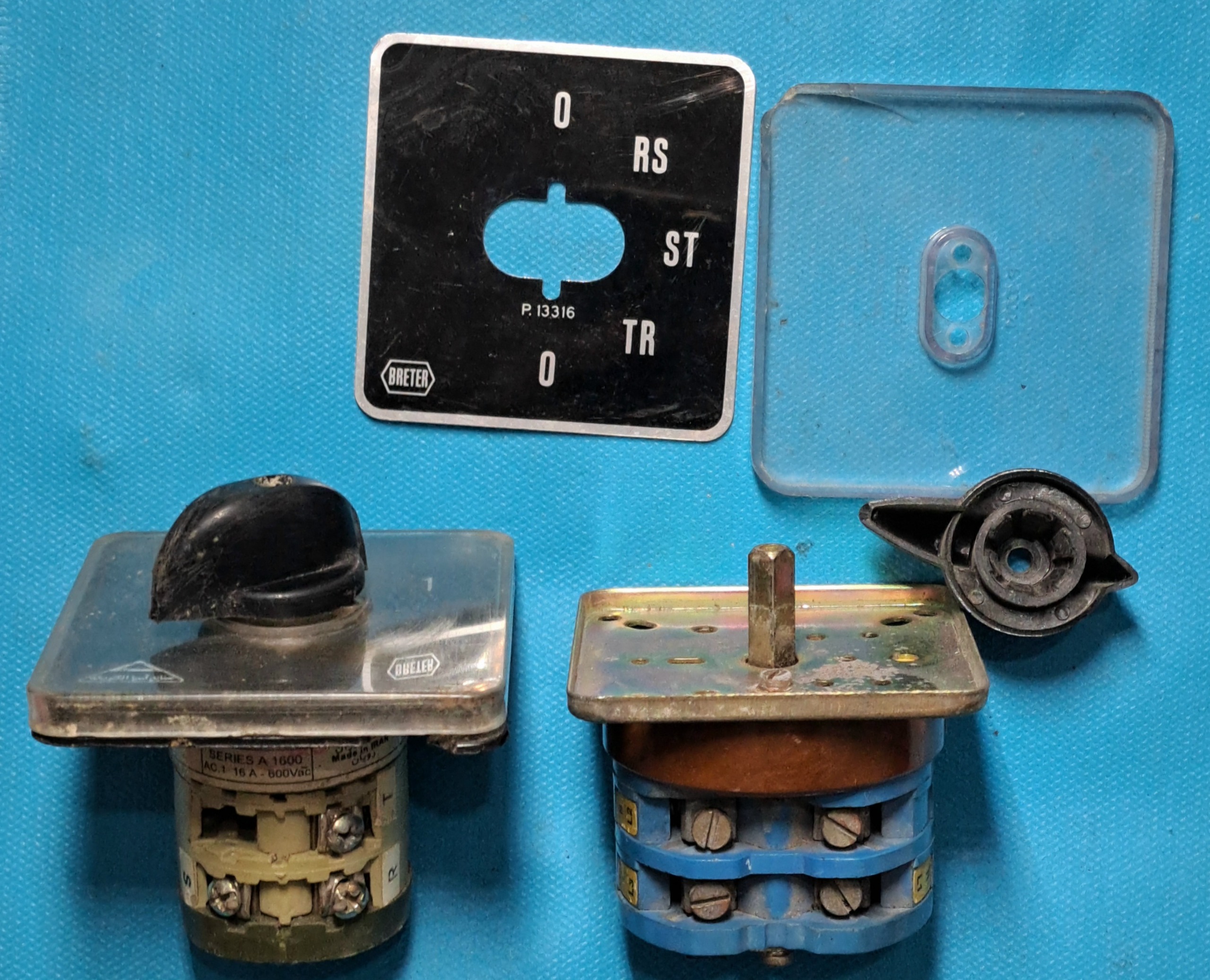 کلید گردان 3فاز و5حالته توصیحات