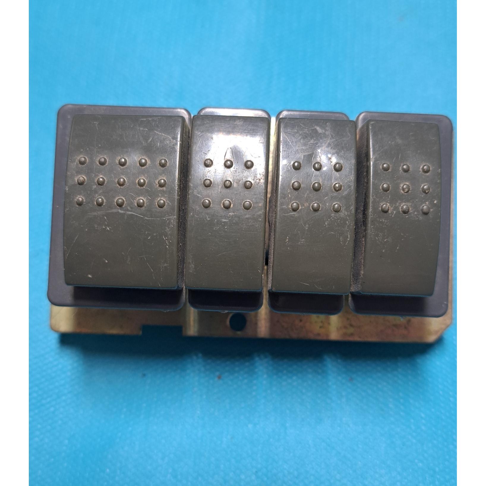 کلید جارو برقی ناسیونال