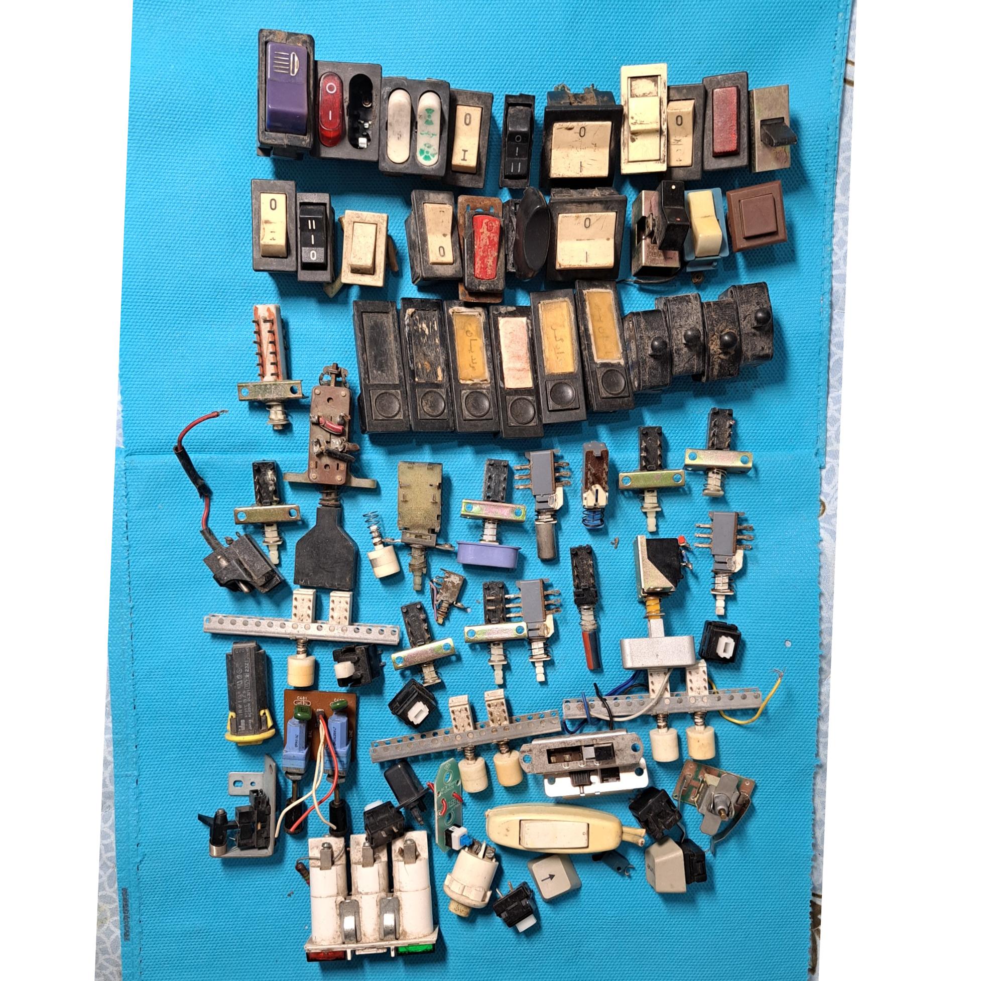 کلید وشستی دست دوم حدود 60عدد