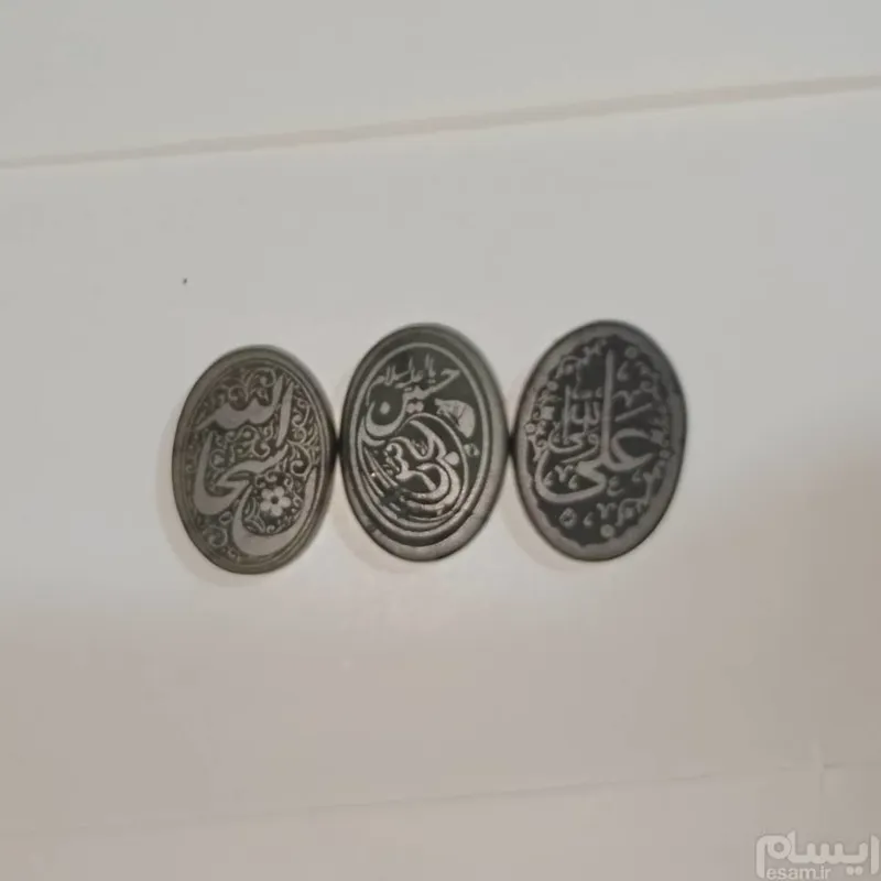 سنگ تراش خورده حکاکی شده زیبا