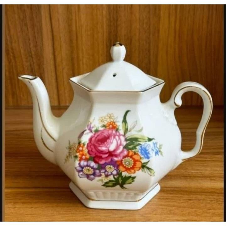قوری برقی قدیمی ژاپنی