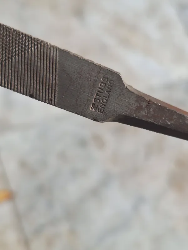 سوهان سه گوش stubs انگلیسی