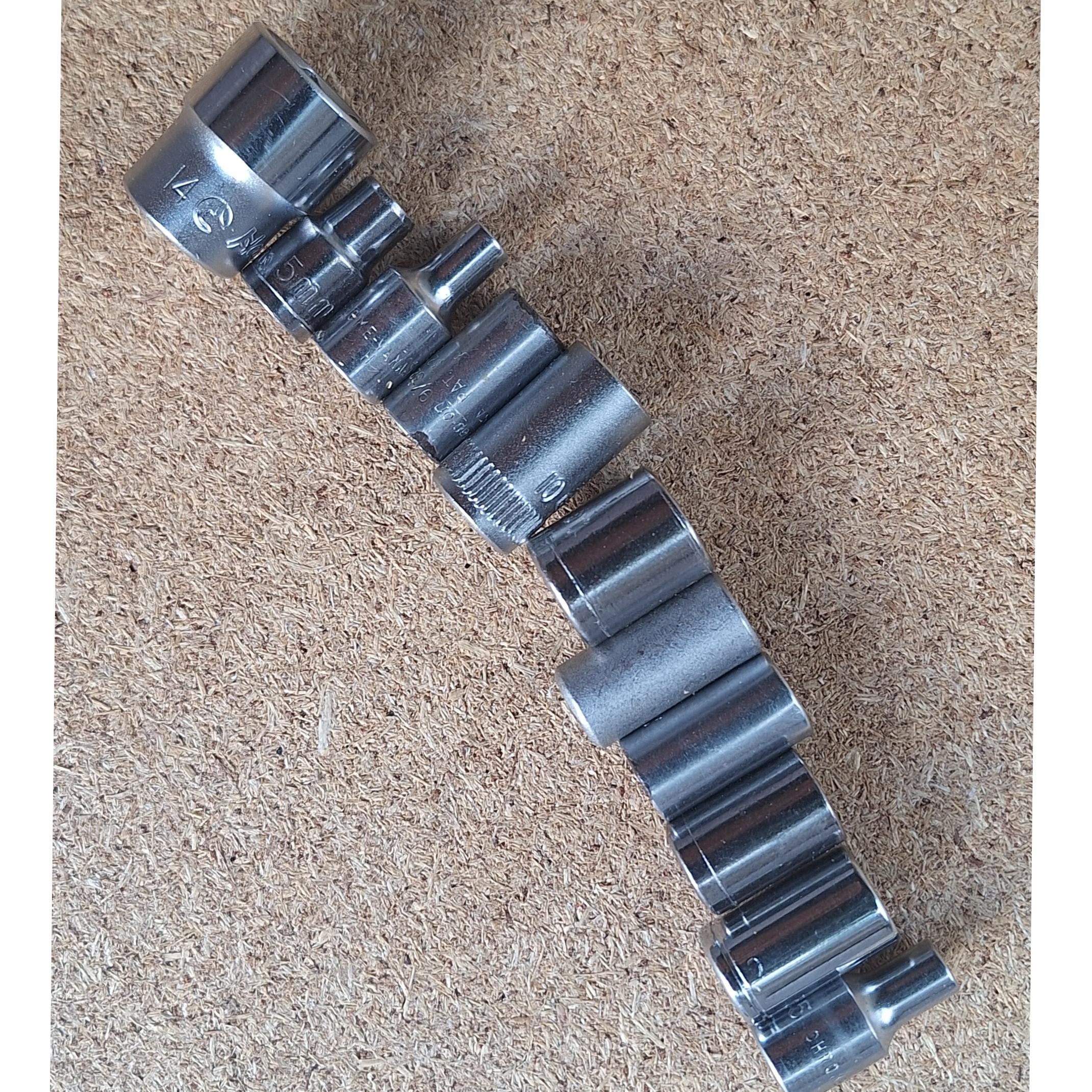 تعدادی بکس 1/4