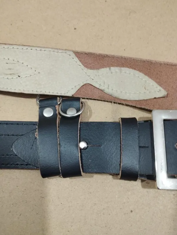 کمربند چرم قدیمی