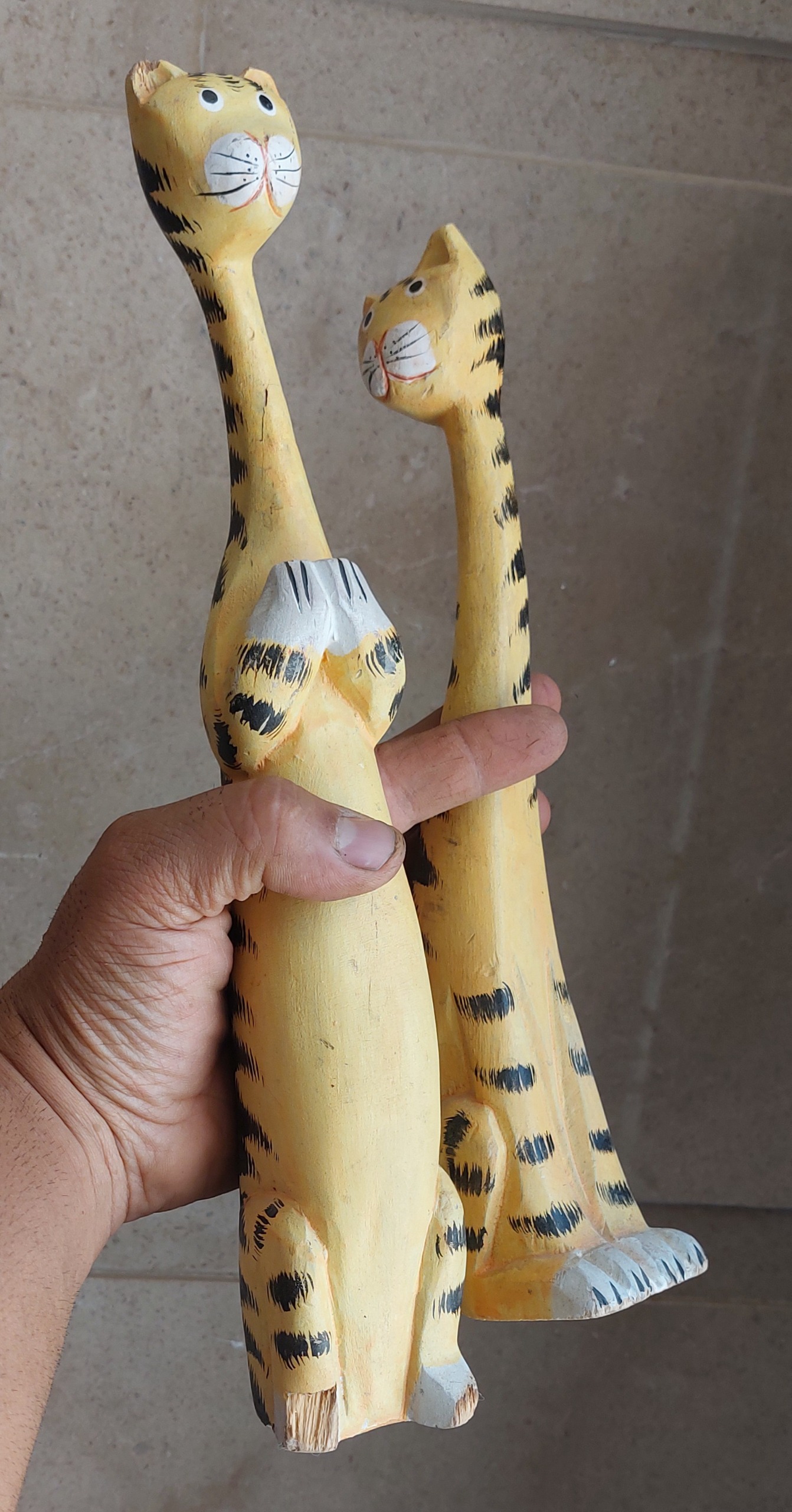مجسمه چوبی گربه