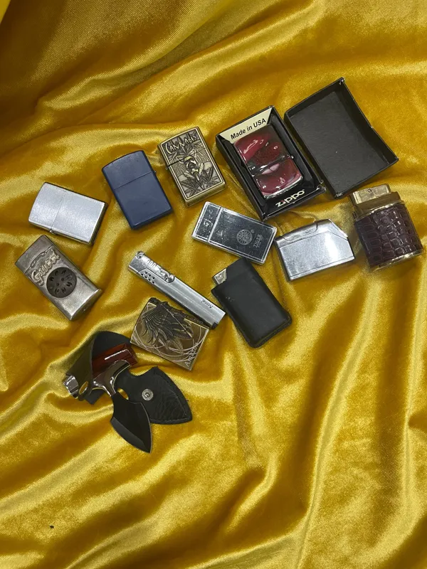 12 عدد فندک قدیمی فلزی سالم و خراب