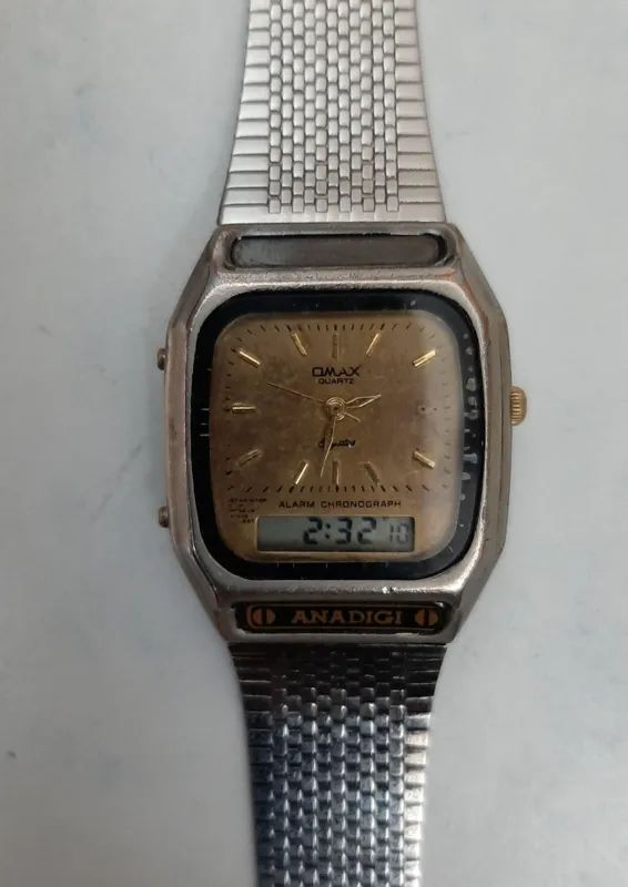 ساعت دو زمانه اوماکس اصل ژاپن