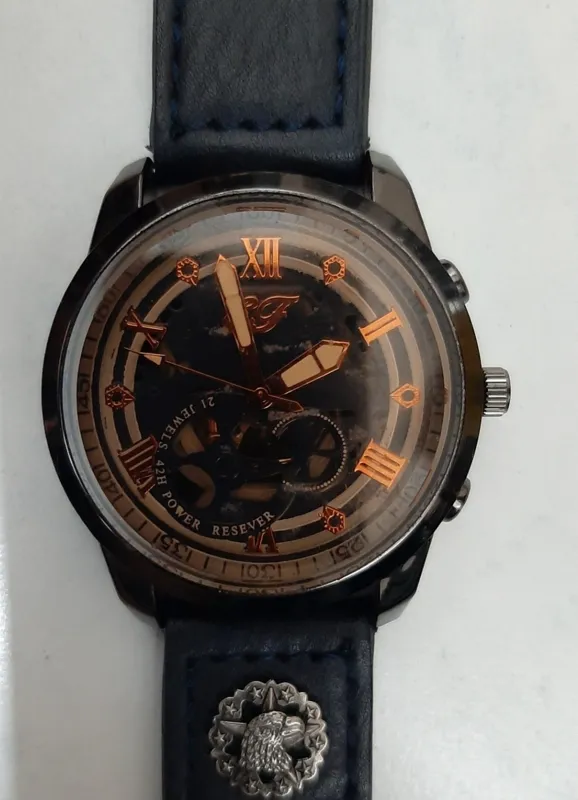 ساعت طرح اتوماتیک کوارتز