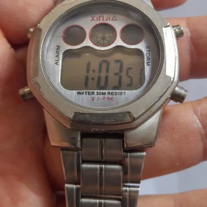 ساعت دیجیتال اصل ژاپن