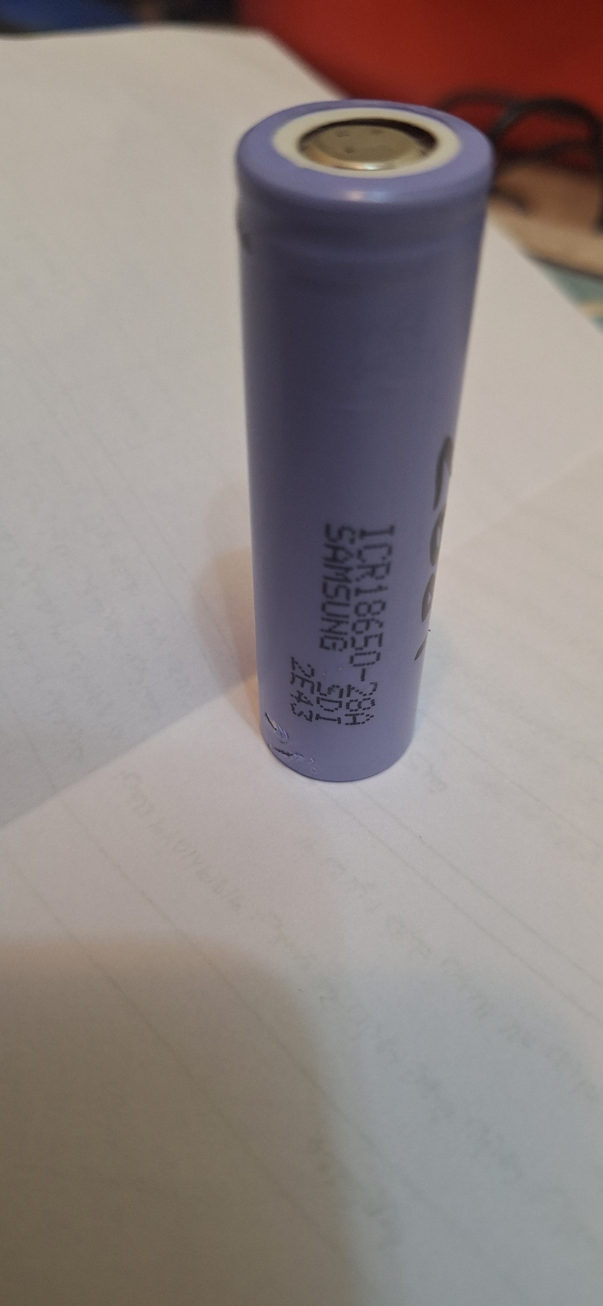 باتری لیتیوم 18650 ، 3.7 ولت ،2200 میلی آمپر