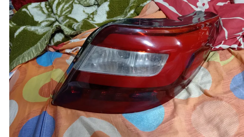 چراغ خطر دناپلاس