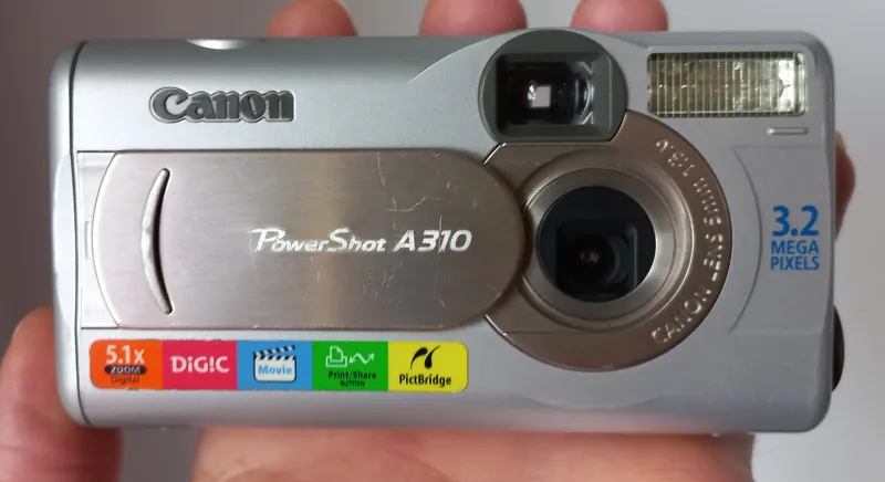 دوربین Canon PowerShot A310 باتری قلمی خور