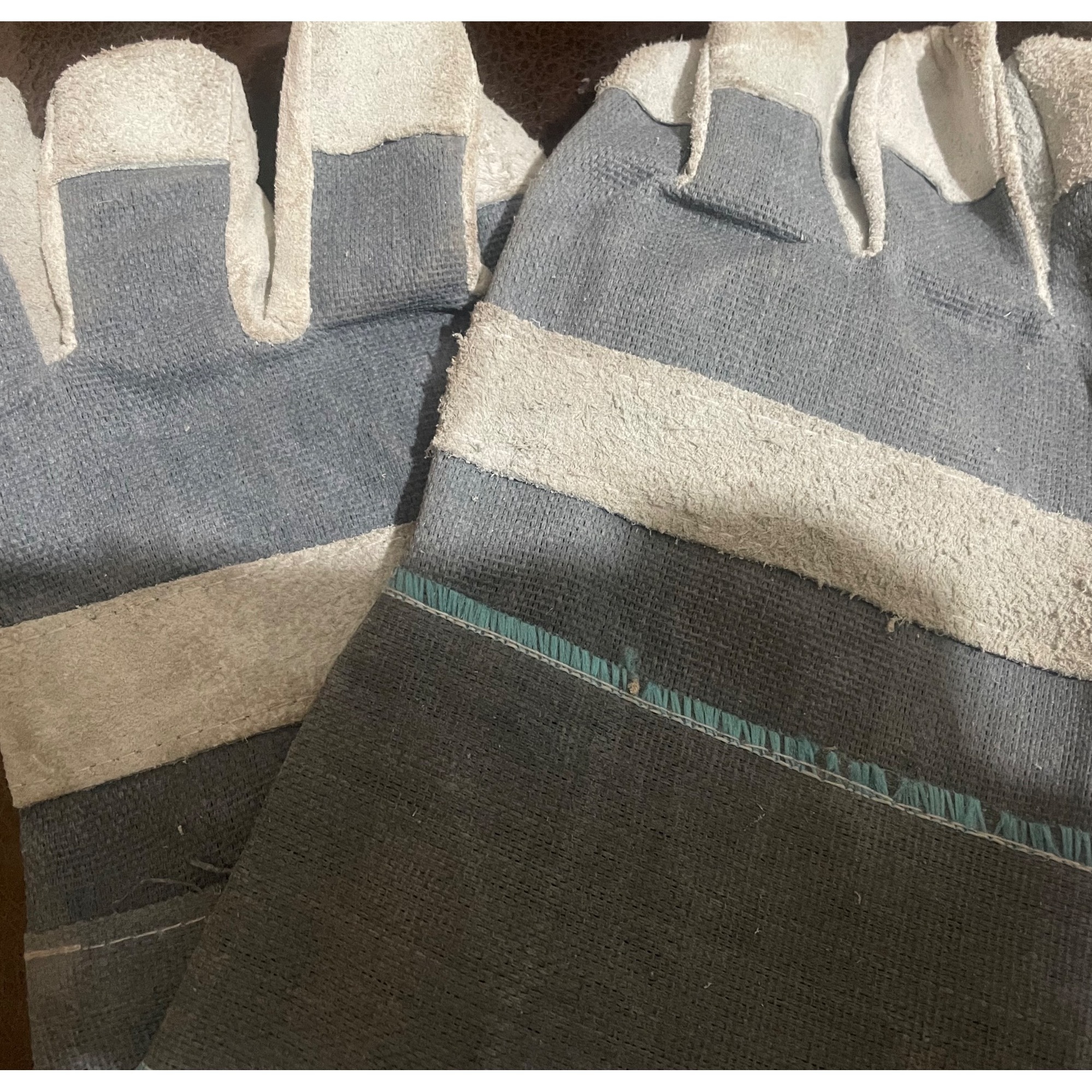 دستکش ورق بری