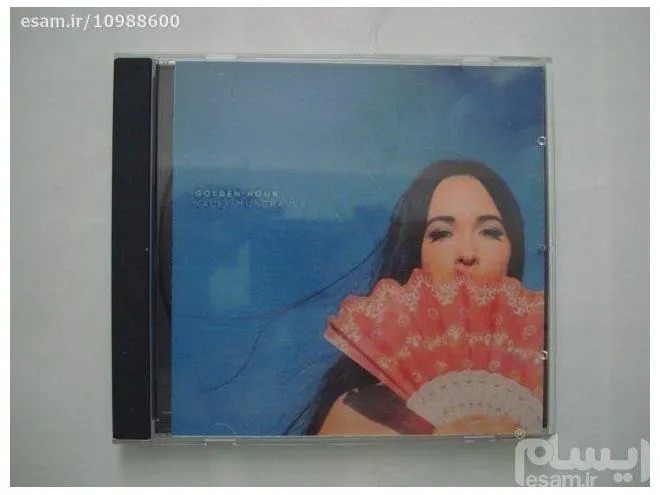 آلبوم کانتری 2018 Kacey Musgraves برنده Grammy