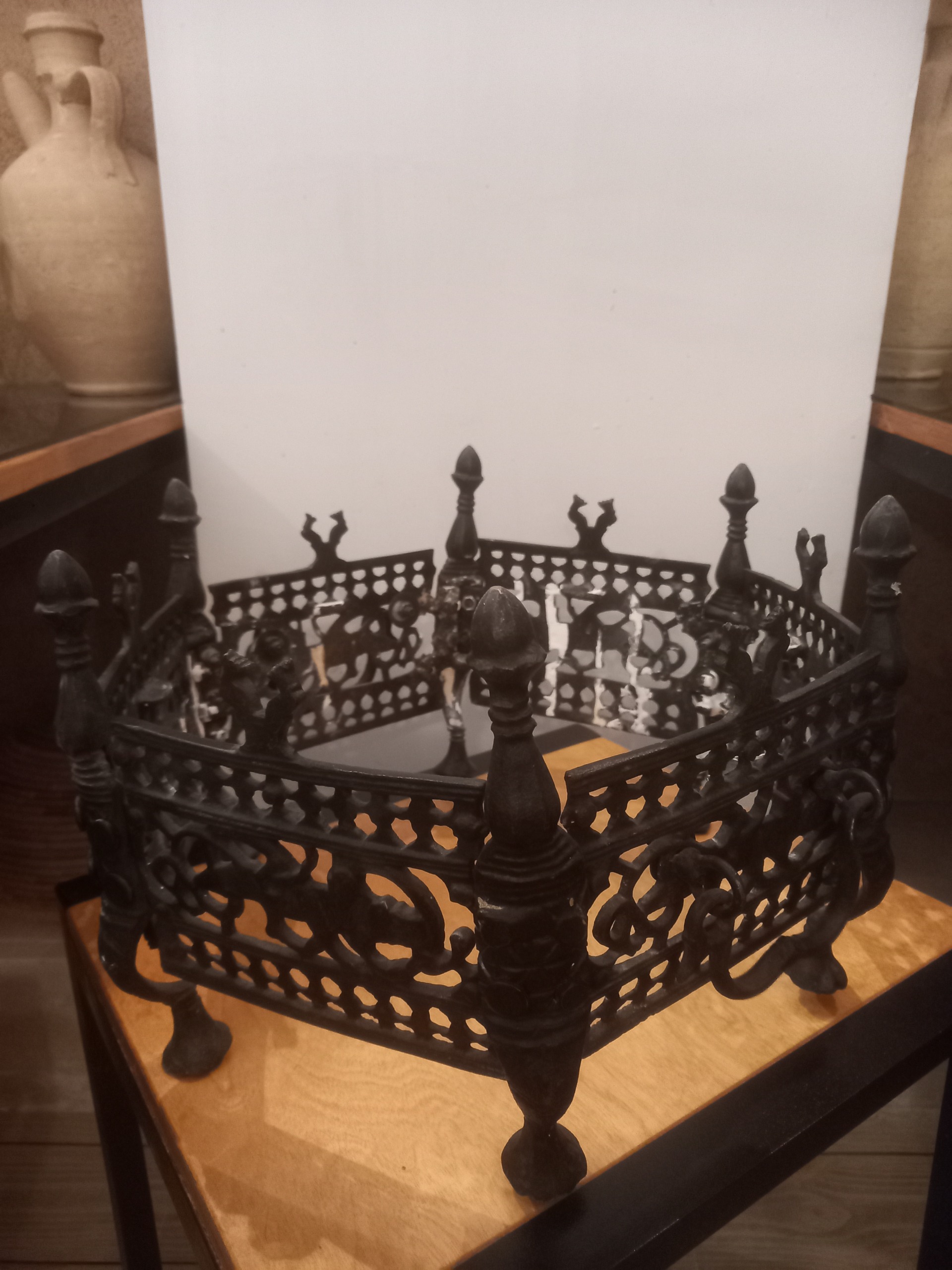 منقل شیش ضلعی