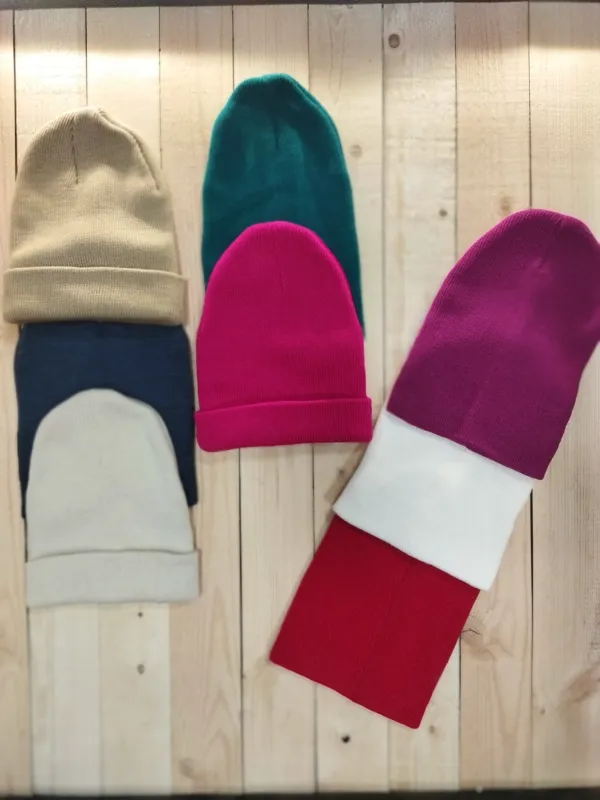 کلاه بافت رنگی ساده