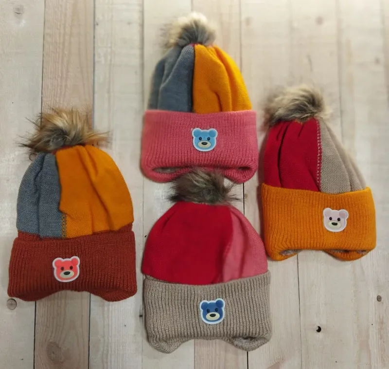 کلاه بافت تو خز بچگانه گوشدار