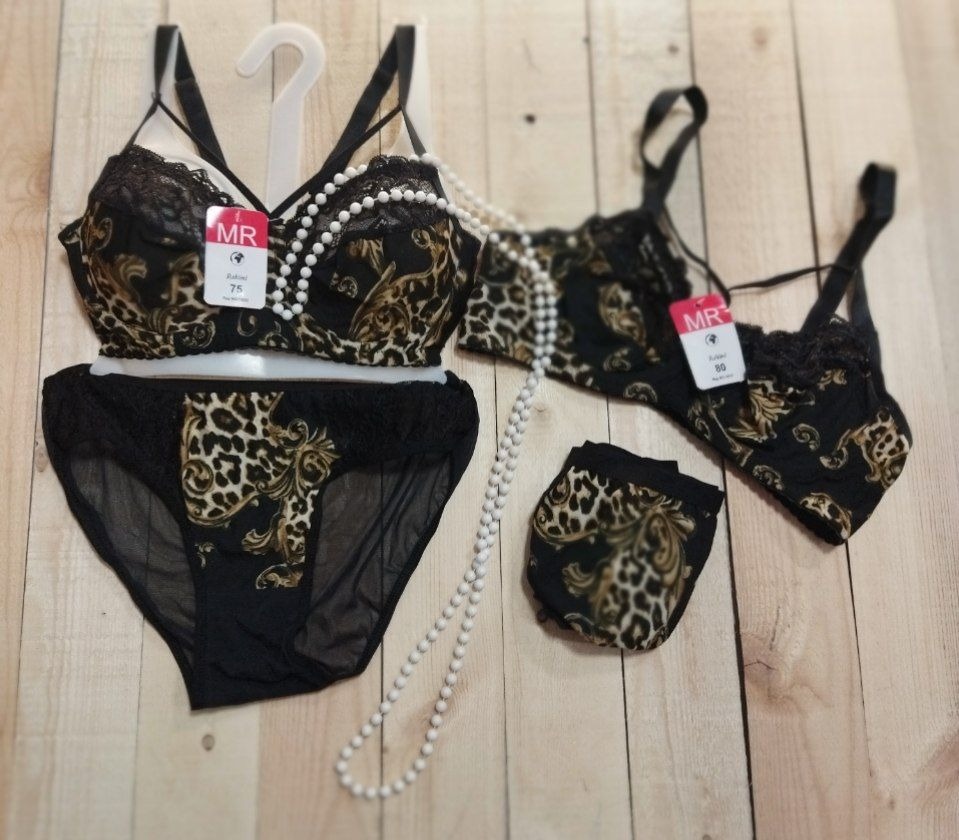 ست شورت و لباس زیر فنردار