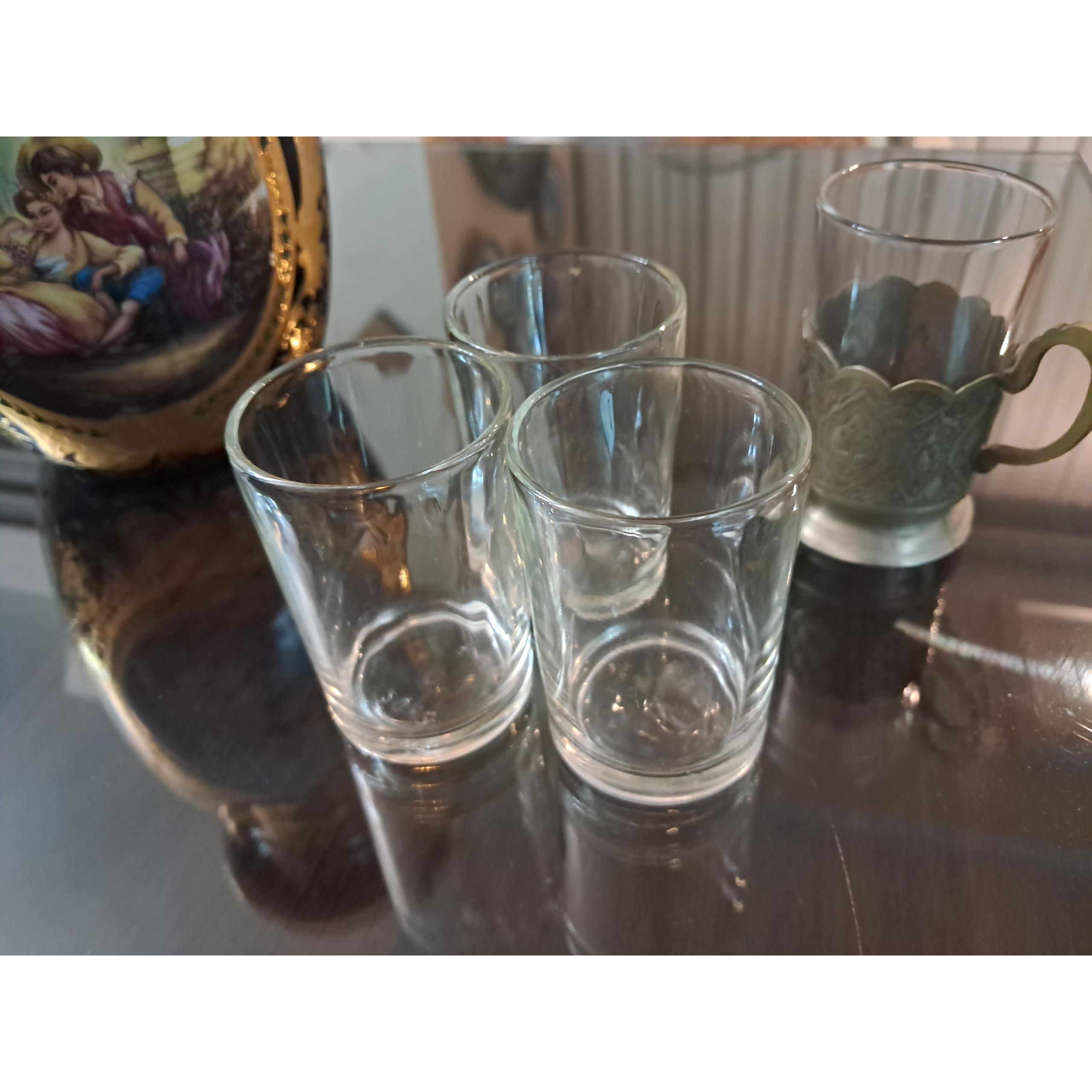 یکدست استکان قدیمی مخصوص انگاره سایز 2 (توضیحات)