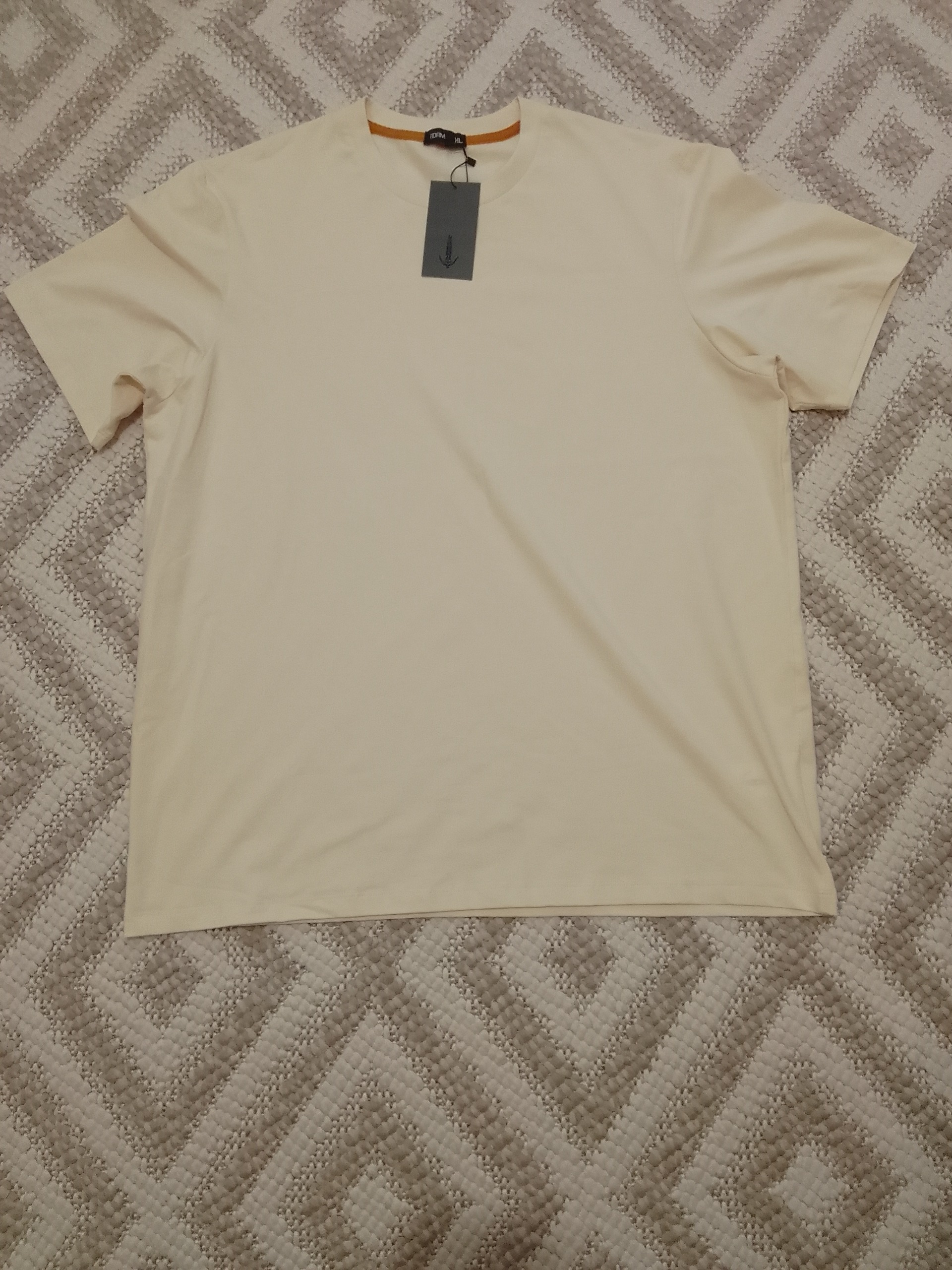تیشرت کرم ساده بیسیک مردانه پسرانه xl