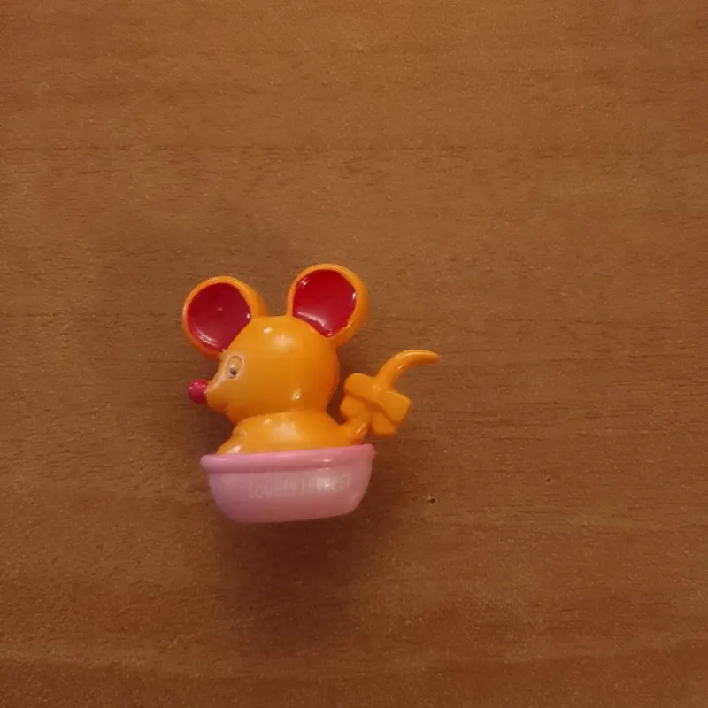 مگنت رویخچالی موش نارنجی صورتی آهنربا