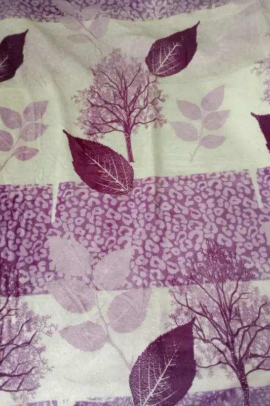 پتو مسافرتی سفری گلبافت یک نفره سفید بنفش بادمجانی