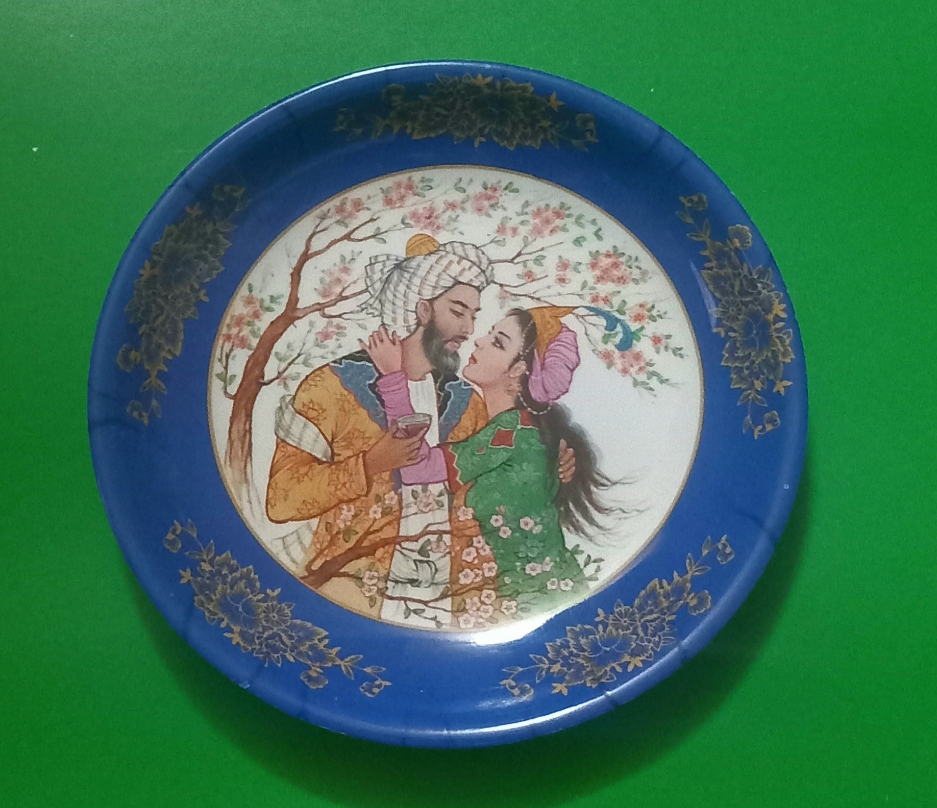 حراج بشقاب پلاسکوکار خورش خوری لیلی و مجنون