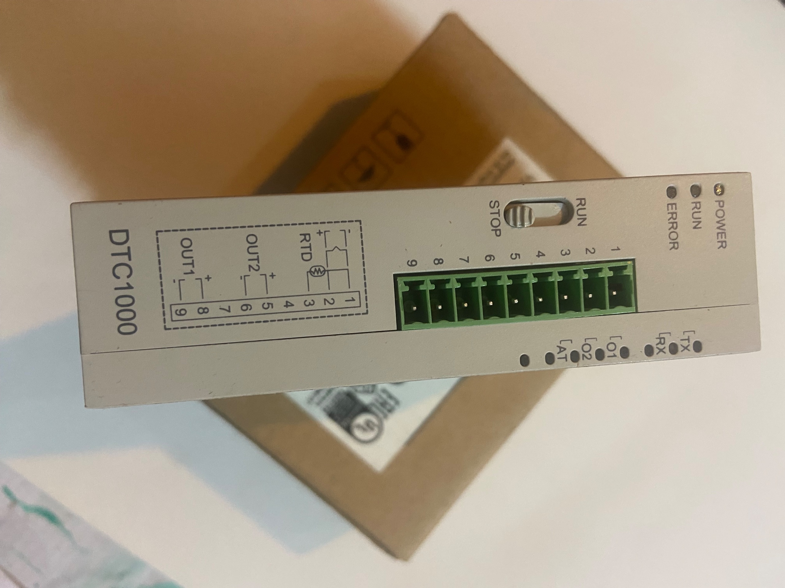 کنترلر دمای ماژولار دلتا مدل DTC1000L