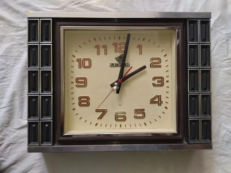 ساعت دیواری زیباژاپنی قدیمی