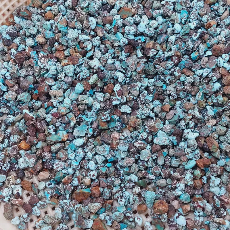 سنگ ریزه های فیروزه نیشابوری اصل سایز 3و4