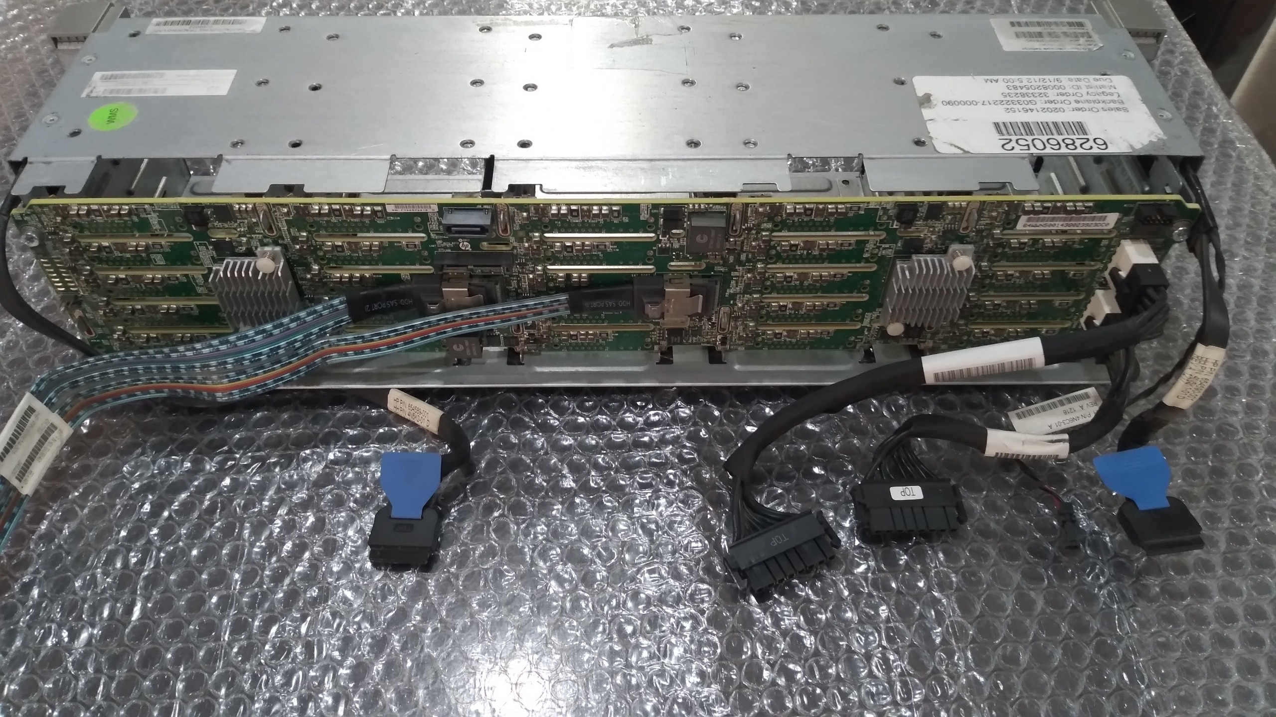 بک پلین 25 تایی هارد درایو سرور DL380P G8 استوک